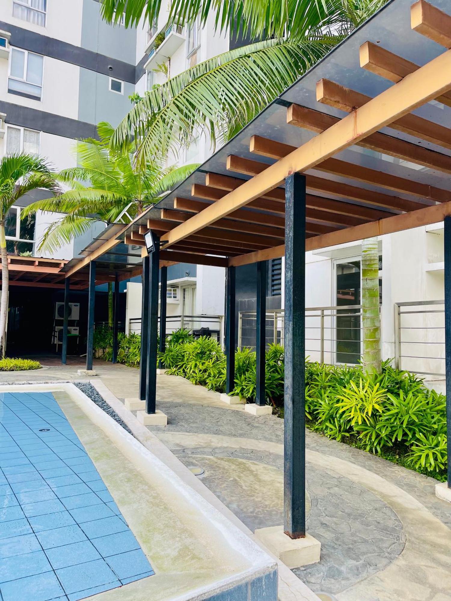 קגיאן דה אורו 2-Bedroom Condo Unit With Balcony At Centrio Tower Beside Ayala Centrio Mall Downtown Cdo מראה חיצוני תמונה
