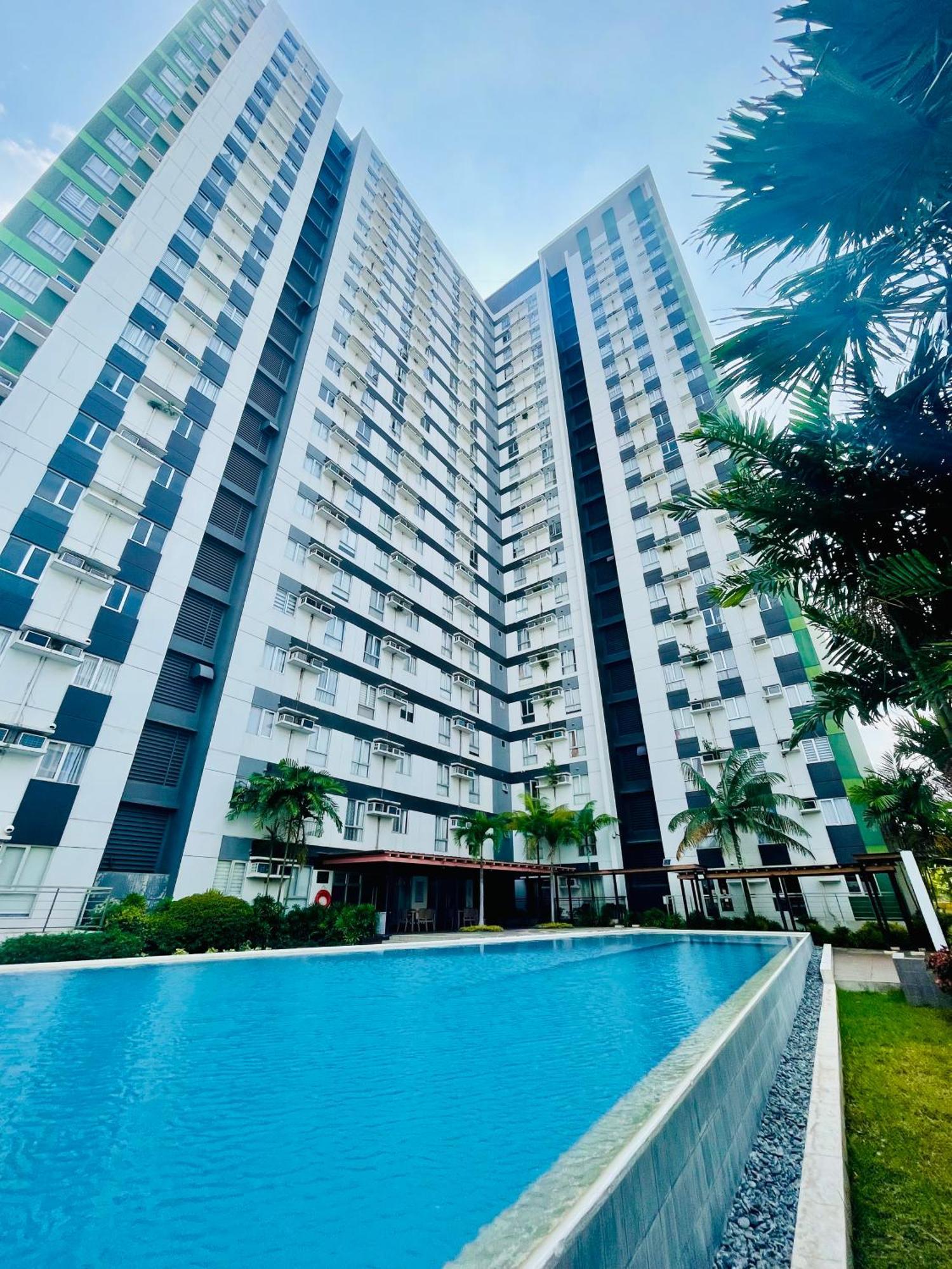 קגיאן דה אורו 2-Bedroom Condo Unit With Balcony At Centrio Tower Beside Ayala Centrio Mall Downtown Cdo מראה חיצוני תמונה